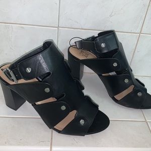 New York & Company size 8